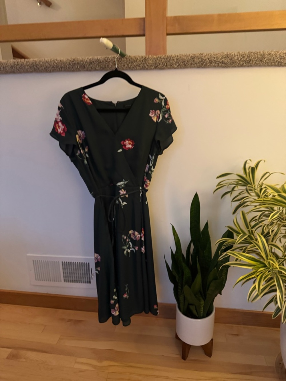 Ann Taylor Dark Green Floral Wrap-Style Midi Dress